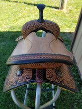 Load image into Gallery viewer, Cloverleaf 6 Youth Barrel Saddles