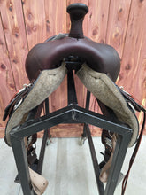 Load image into Gallery viewer, Circle Y High Horse Little River Trail Saddle