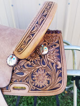 Load image into Gallery viewer, Cloverleaf 6 Youth Barrel Saddles