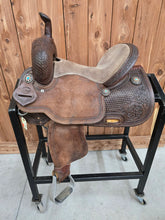 Load image into Gallery viewer, 13" Used HR Signature Youth Barrel
