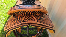 Load image into Gallery viewer, Cowboy Pro All Around Saddle
