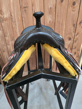 Load image into Gallery viewer, HR Draft Trail Saddles
