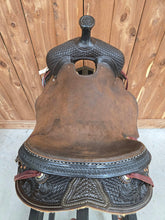 Load image into Gallery viewer, HR Lightweight Roughout Cowhorse

