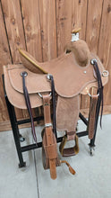 Load image into Gallery viewer, Cloverleaf 6 Ranch Roper
