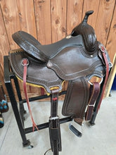 Load image into Gallery viewer, HR Draft Trail Saddles
