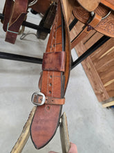 Load image into Gallery viewer, 15" HR Padded Roper
