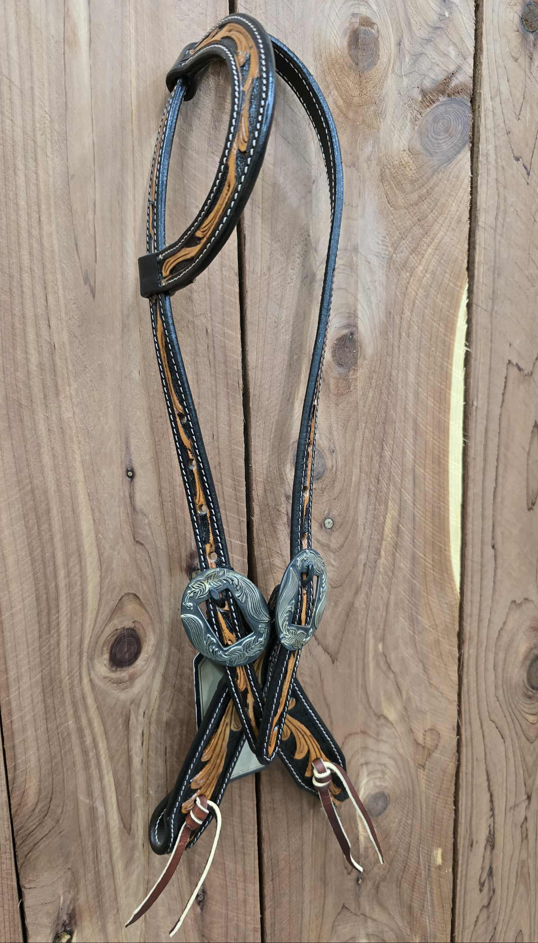 PC Hs Floral One Ear Black