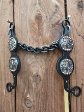 Load image into Gallery viewer, Petska 8" Chain Bits
