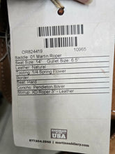 Load image into Gallery viewer, 14" Martin Roper Silver Flower

