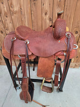 Load image into Gallery viewer, 15" HR Ranch Roper
