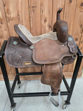 Load image into Gallery viewer, 13" Used HR Signature Youth Barrel
