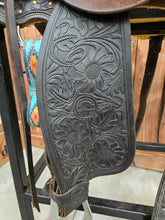 Load image into Gallery viewer, 14" Used Jeff Smith Mary Walker Barrel Saddle
