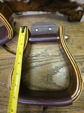 Load image into Gallery viewer, Flat Bottom Wood Stirrups
