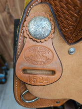 Load image into Gallery viewer, 16" Billy Cook Maker Barrel Racer- 1524
