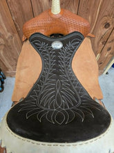 Load image into Gallery viewer, 16" Billy Cook Maker Barrel Racer- 1524
