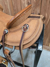 Load image into Gallery viewer, 16" HR Signature Series Seat Rig
