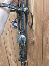 Load image into Gallery viewer, HR Stitched Quick Change Browband
