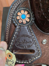 Load image into Gallery viewer, 13&quot; HR Signature Series Barrel Saddle
