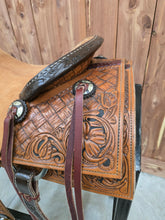 Load image into Gallery viewer, 15.5" HR Signature Series Ranch Cutter
