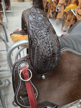 Load image into Gallery viewer, HR Staci Xtra Padded Trail Saddles

