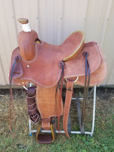 Cloverleaf 6 Ranch Roper