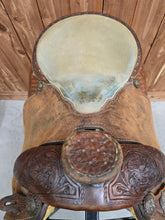 Load image into Gallery viewer, 14.5" Cactus Charles Pouge Roper
