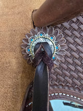 Load image into Gallery viewer, 15.5&quot; HR Staci Wade
