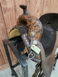 15" Circle Y Tammy Fisher Treeless