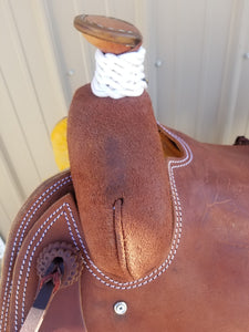 Cloverleaf 6 Ranch Roper