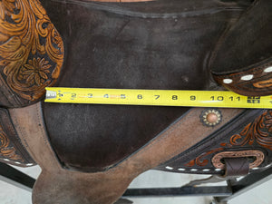 15" Circle Y Tammy Fisher Treeless