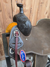 Load image into Gallery viewer, HR Signature Chocolate Ranch Cutters
