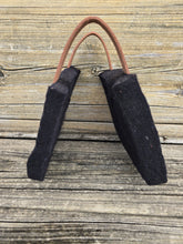 Load image into Gallery viewer, 1&quot; Felt Saddle Shim
