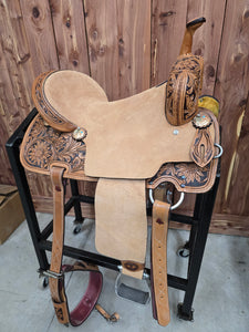 Cloverleaf 6 Sunflower Pattern Barrel Saddle
