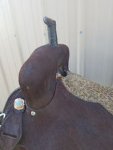 Load image into Gallery viewer, 16&quot; Circle Y HTW Barrel Saddle

