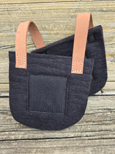 Load image into Gallery viewer, 1&quot; Felt Saddle Shim
