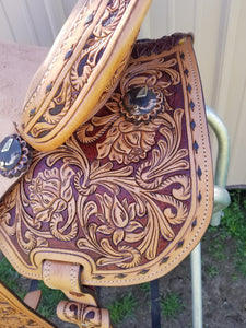 Cloverleaf 6 Rose Pattern Barrel Saddle