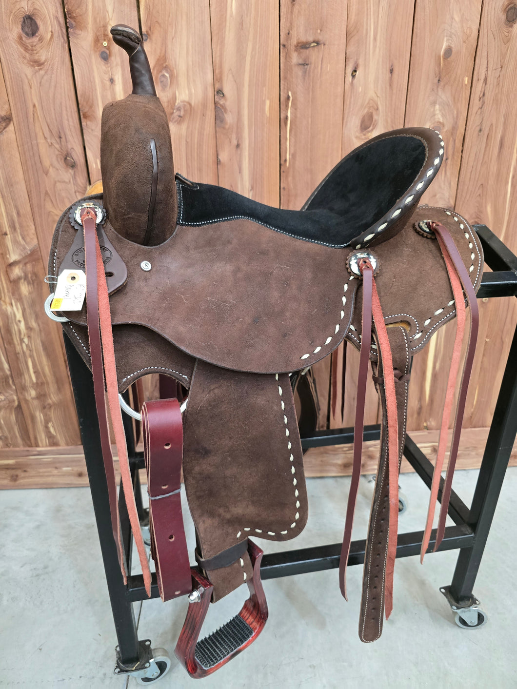 SRS Black Seat Barrel Saddle
