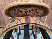 Load image into Gallery viewer, Cloverleaf 6 Black Seat Barrel Saddle
