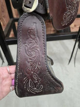 Load image into Gallery viewer, 16.5&quot; Horizon Outpost Tucker Endurance/Trail Saddle
